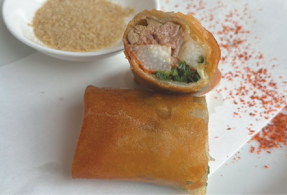 道産長芋と低温調理鶏レバーの春巻き~特製クミン塩添え~