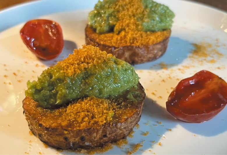 長芋のステーキ カラスミと緑のソース